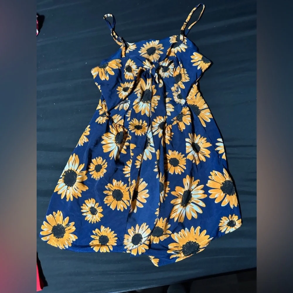 Romper - Picture 2 of 2